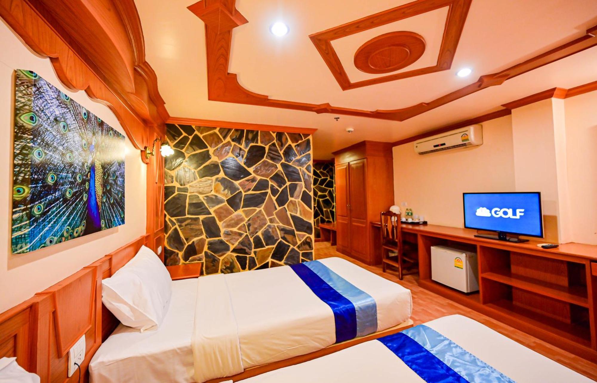 Tiger Complex Hotel Patong Exterior foto